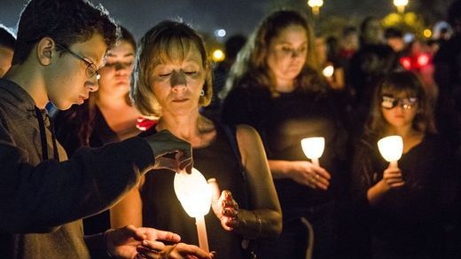 parkland shooting vigil